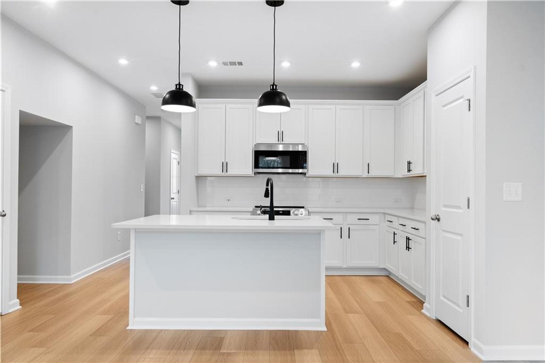 Image 42 of Davidson Homes' New Home at 512 Crown Drive