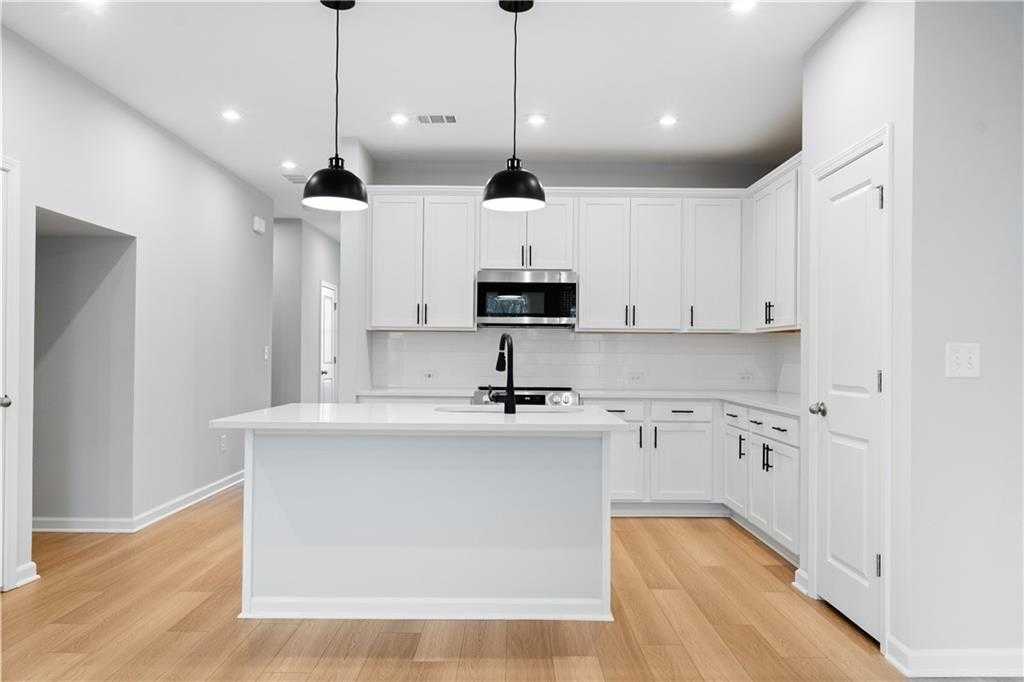 Image 43 of Davidson Homes' New Home at 516 Crown Drive