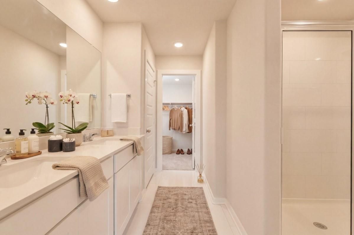 Image 7 of Davidson Homes' New Home at 20 Courageous Side Way