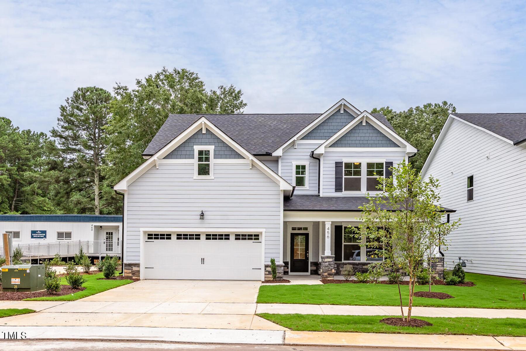 Image 1 of Davidson Homes' New Home at 456 Golden Dragonfly Street
