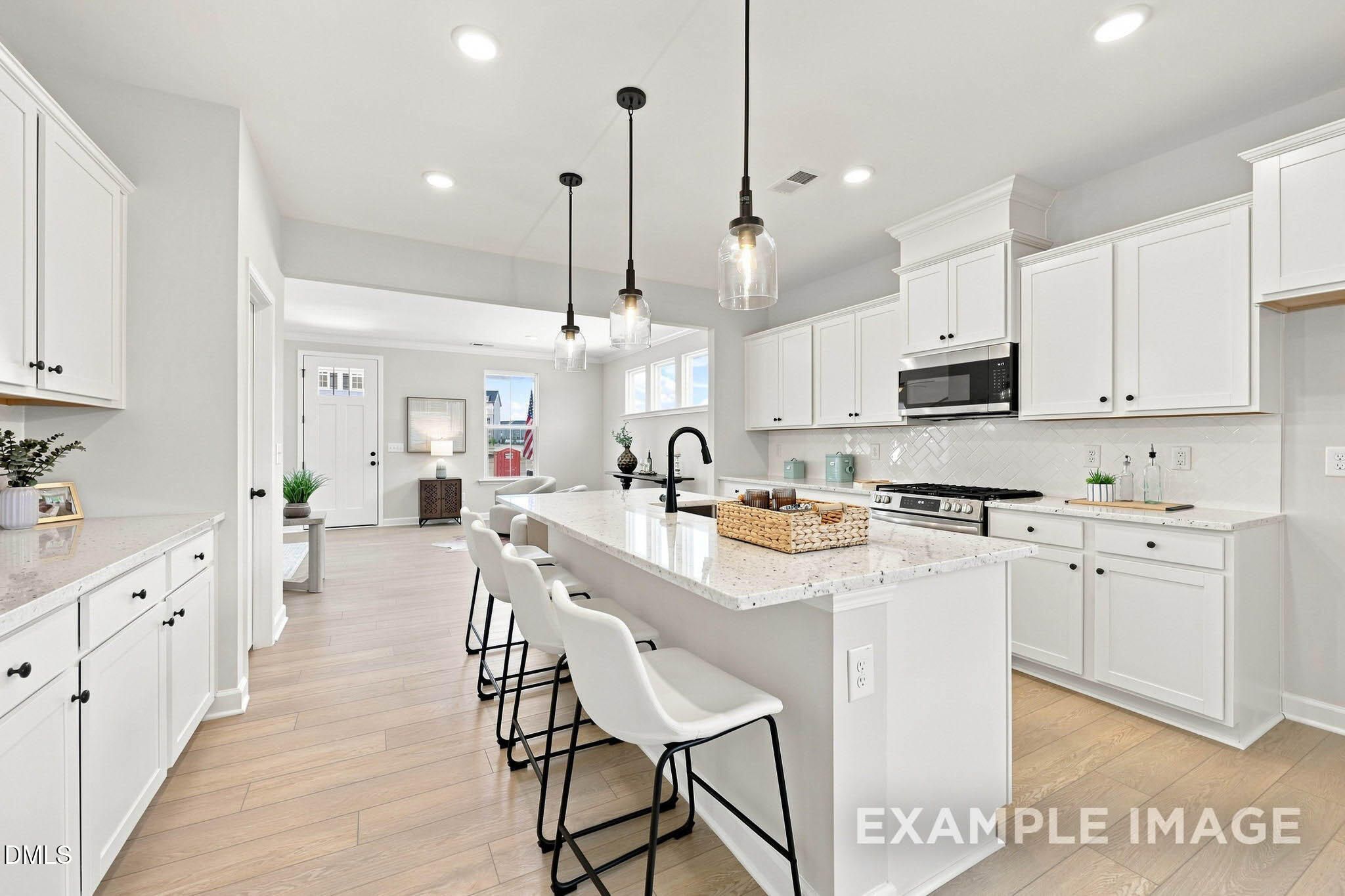 Image 5 of Davidson Homes' New Home at 816 Carpet Grass Avenue