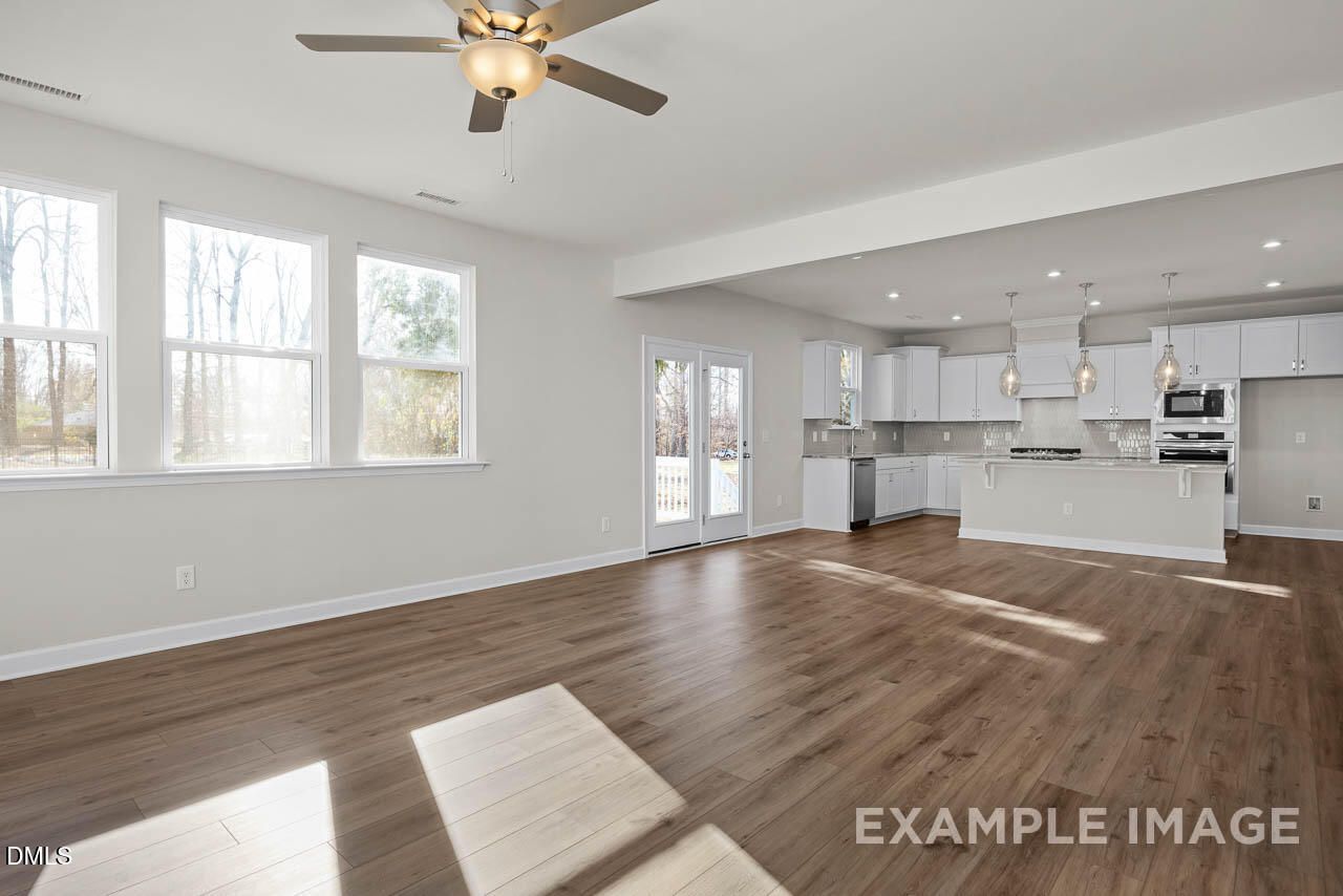 Image 7 of Davidson Homes' New Home at 323 Queensferrry Lane