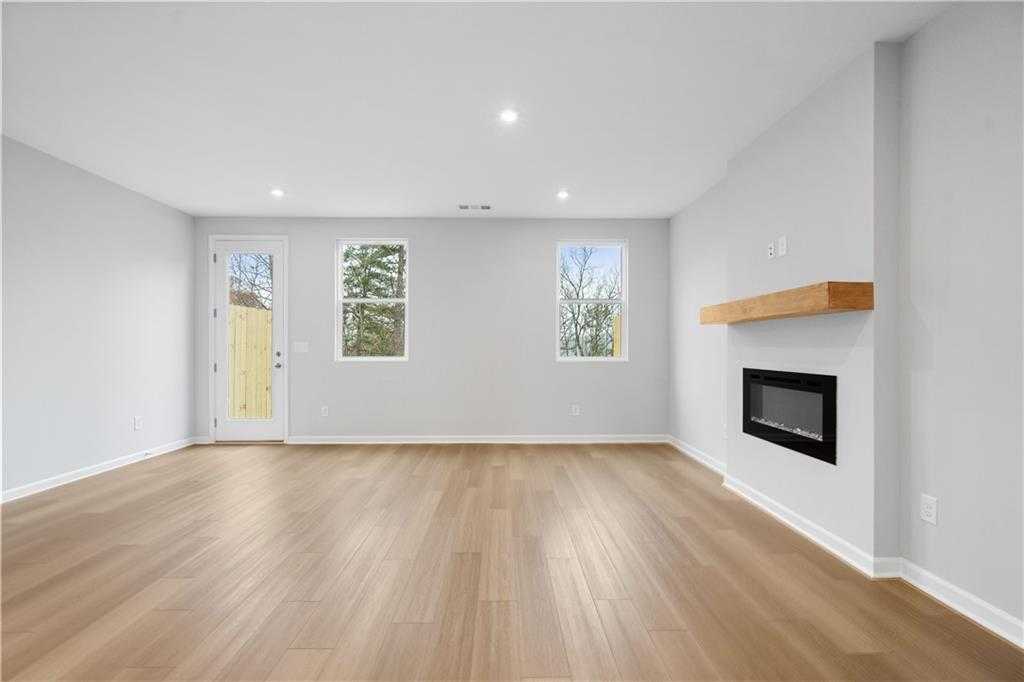 Image 46 of Davidson Homes' New Home at 516 Crown Drive