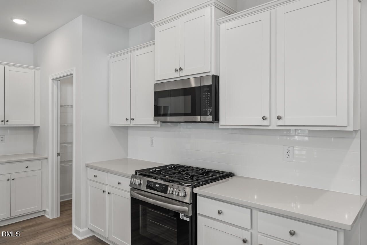 Image 8 of Davidson Homes' New Home at 276 Gregory Village Drive