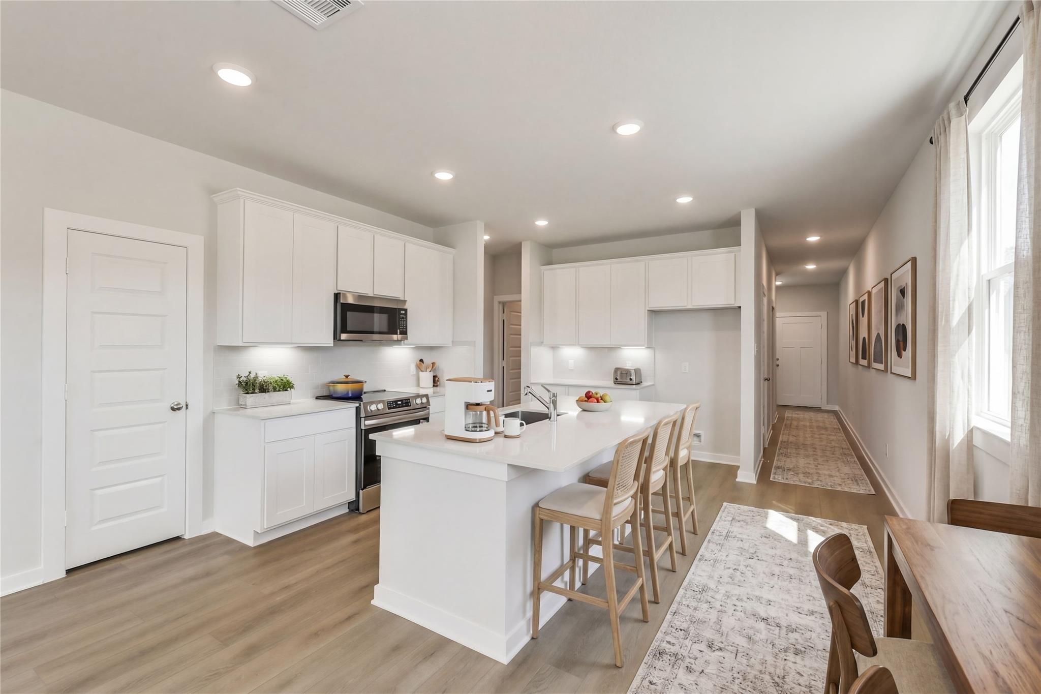 Image 3 of Davidson Homes' New Home at 11880 Brunel Drive