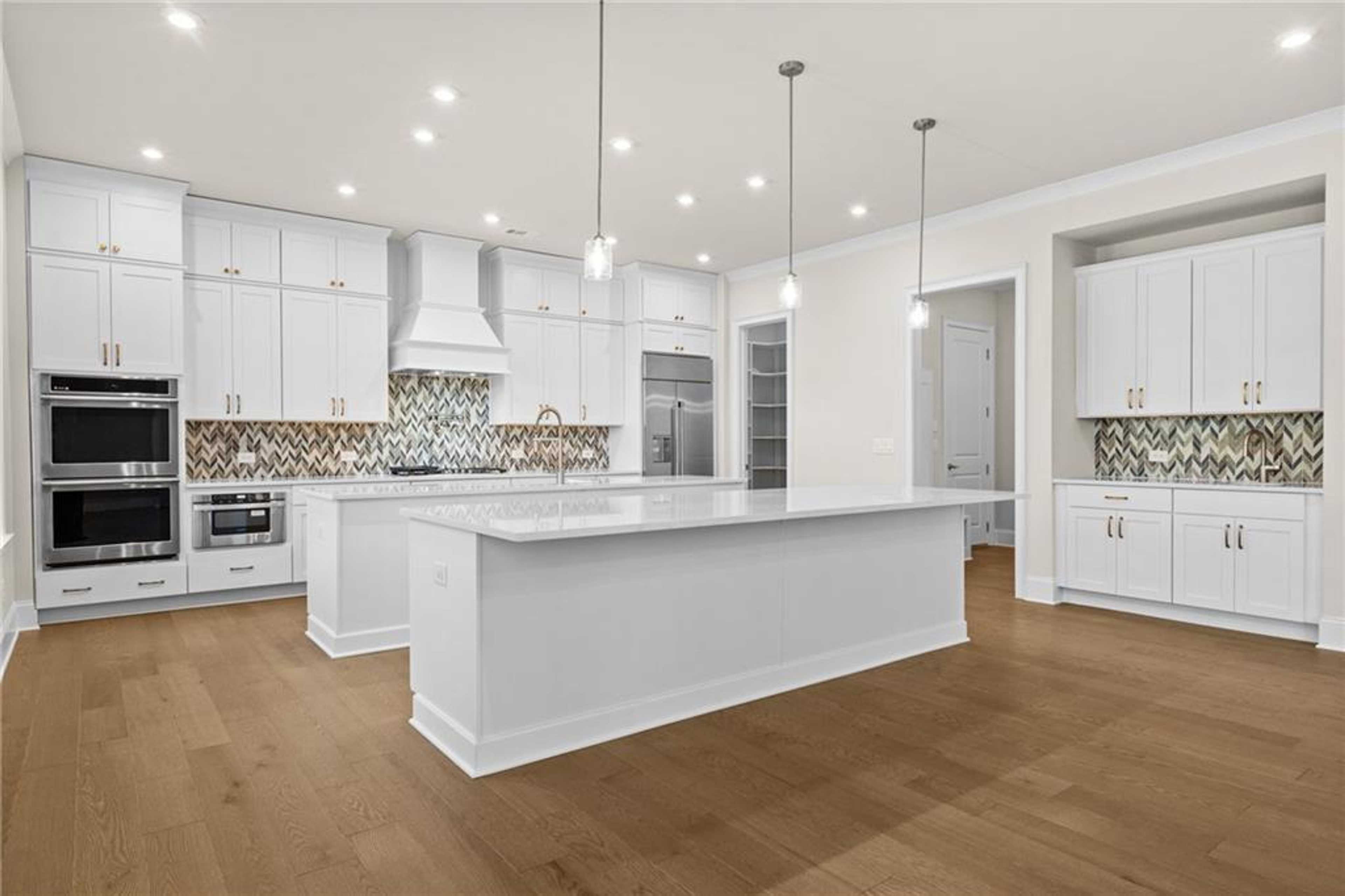 Image 18 of Davidson Homes' New Home at 2711 Twisted Oak Lane