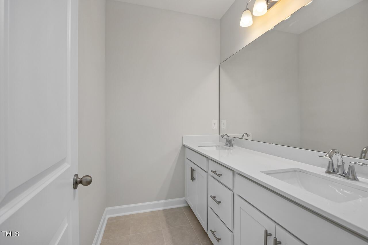 Image 36 of Davidson Homes' New Home at 436 Golden Dragonfly Street