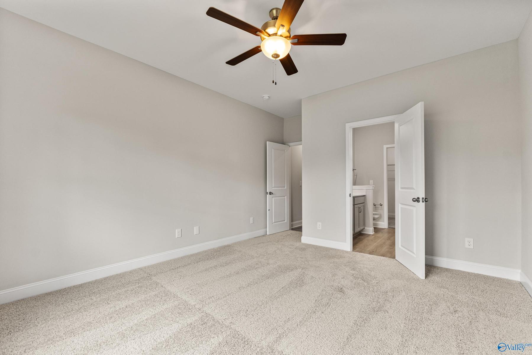 Image 11 of Davidson Homes' New Home at 179 River Pointe Drive