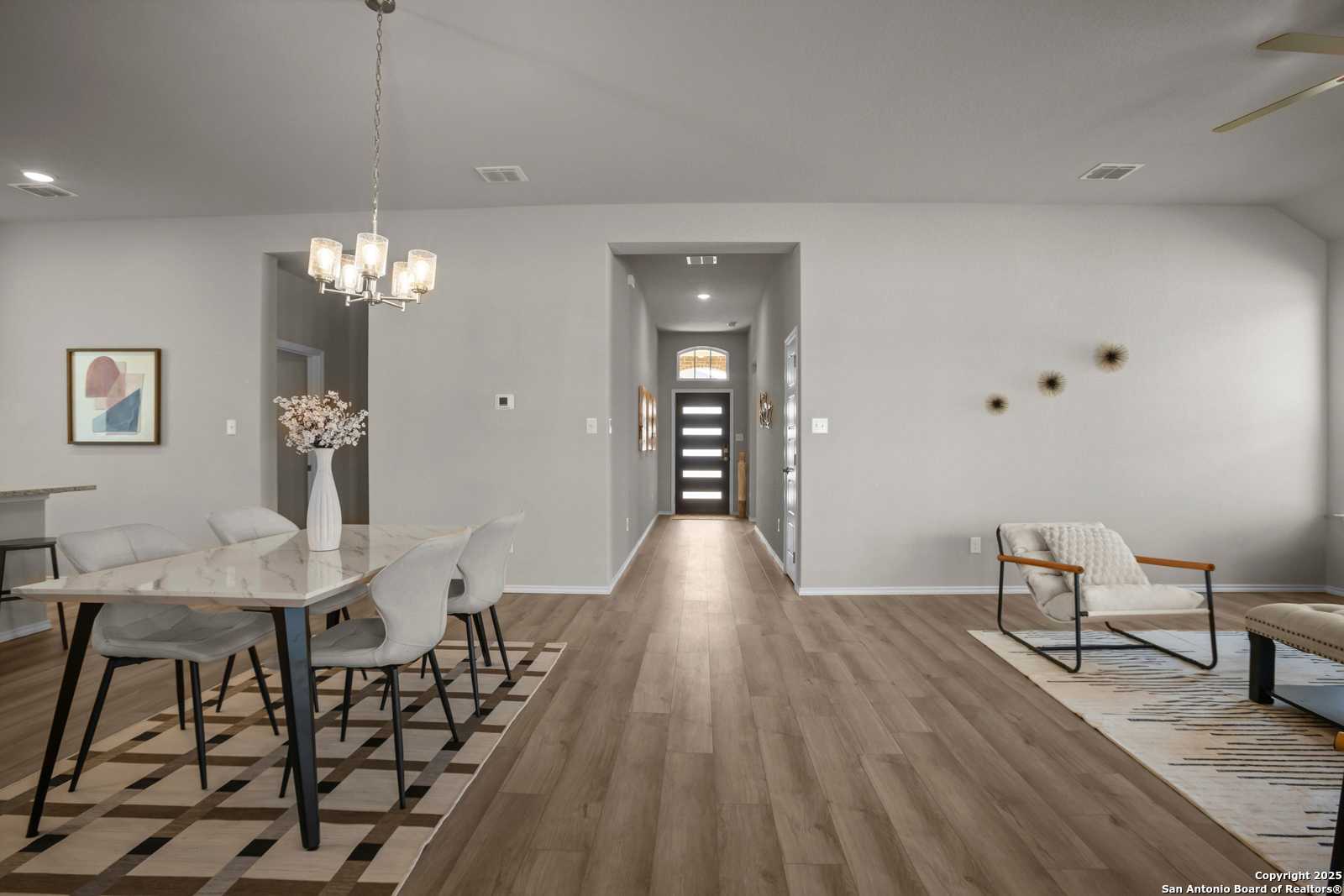 Image 5 of Davidson Homes' New Home at 316 Jean Street