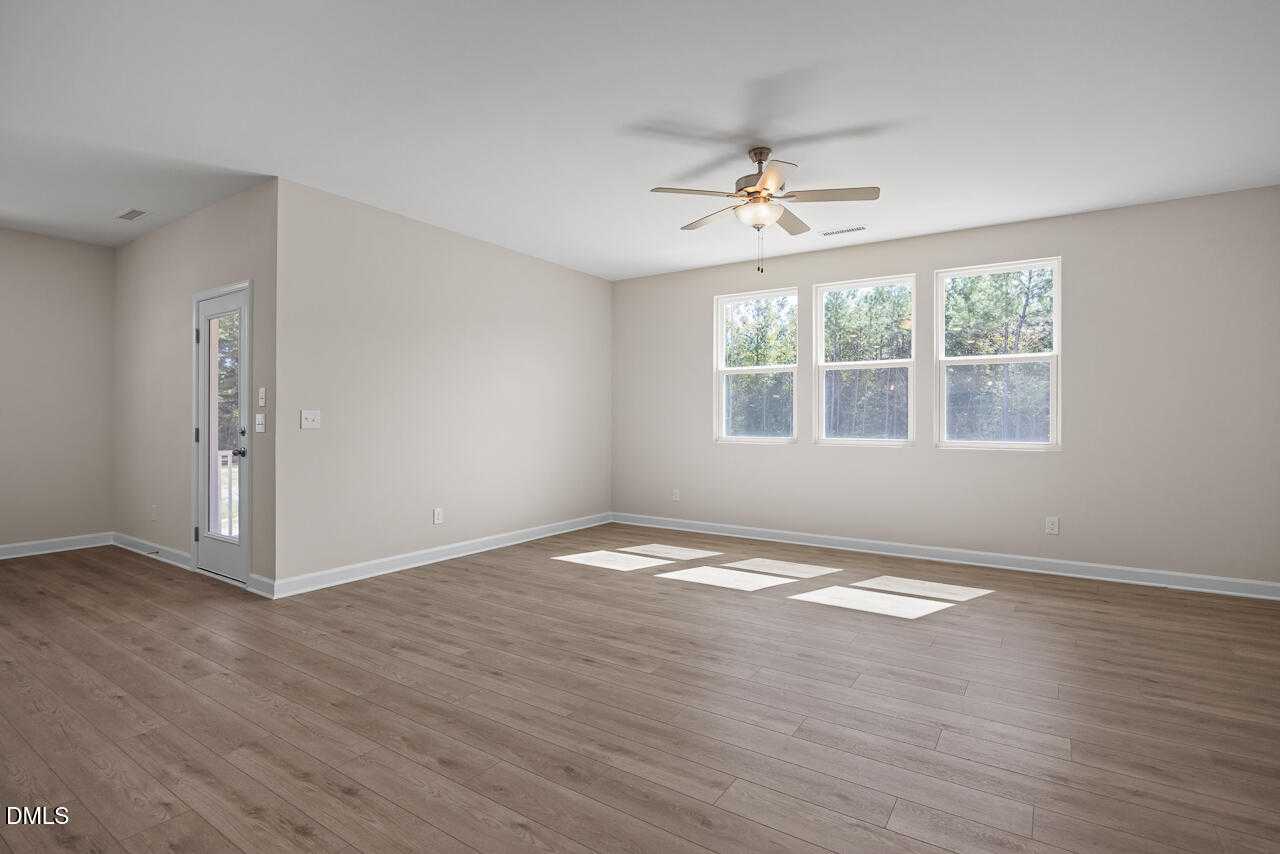 Image 6 of Davidson Homes' New Home at 433 Old Fashioned Way