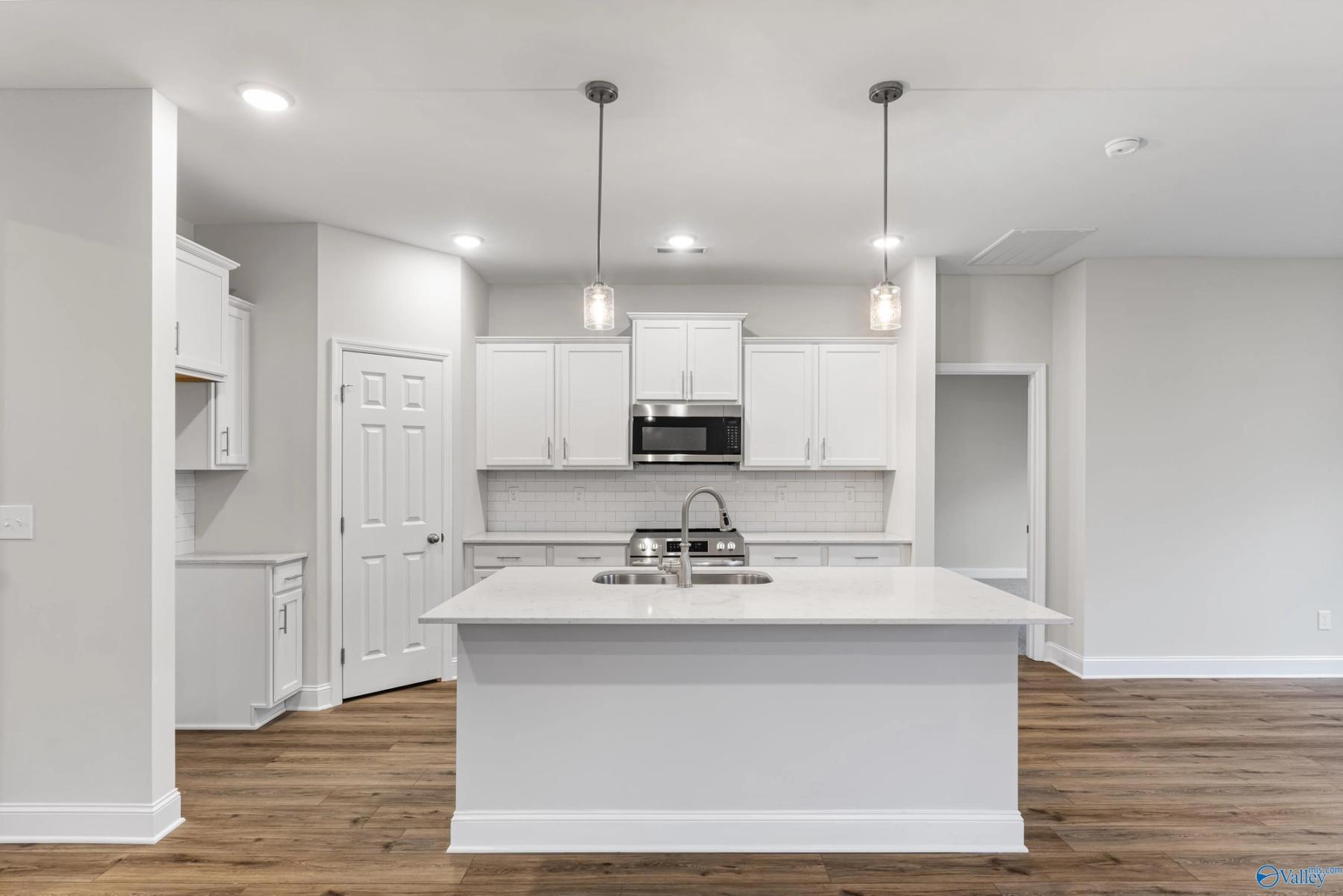Image 23 of Davidson Homes' New Home at 140 Ivy Vine Drive