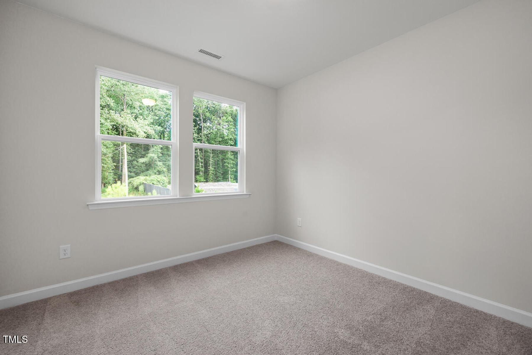 Image 16 of Davidson Homes' New Home at 448 Golden Dragonfly Street