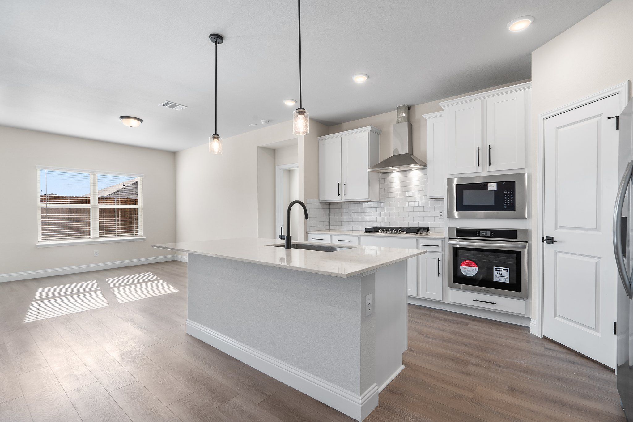 Image 5 of Davidson Homes' The Holly F Floor Plan