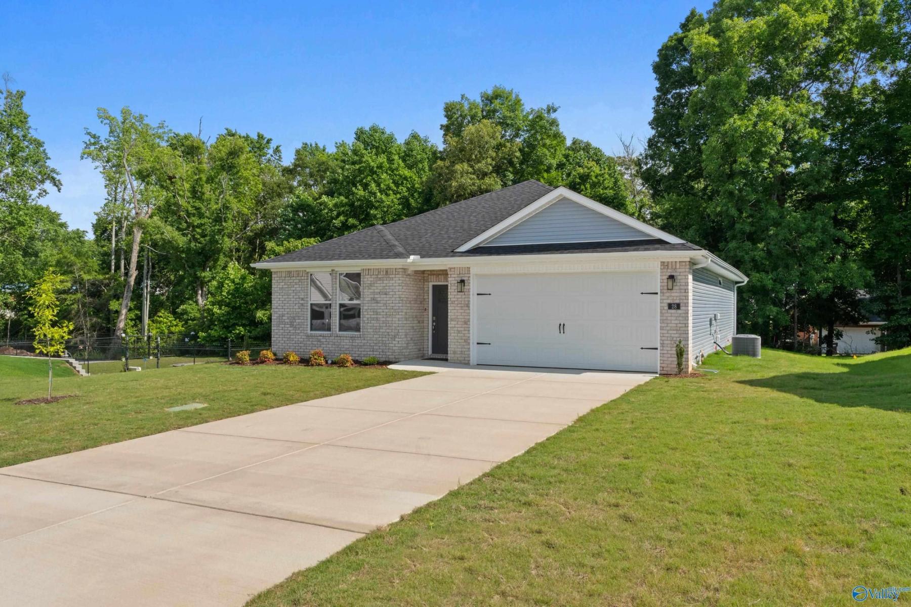 Image 3 of Davidson Homes' New Home at 28 Aurora Circle