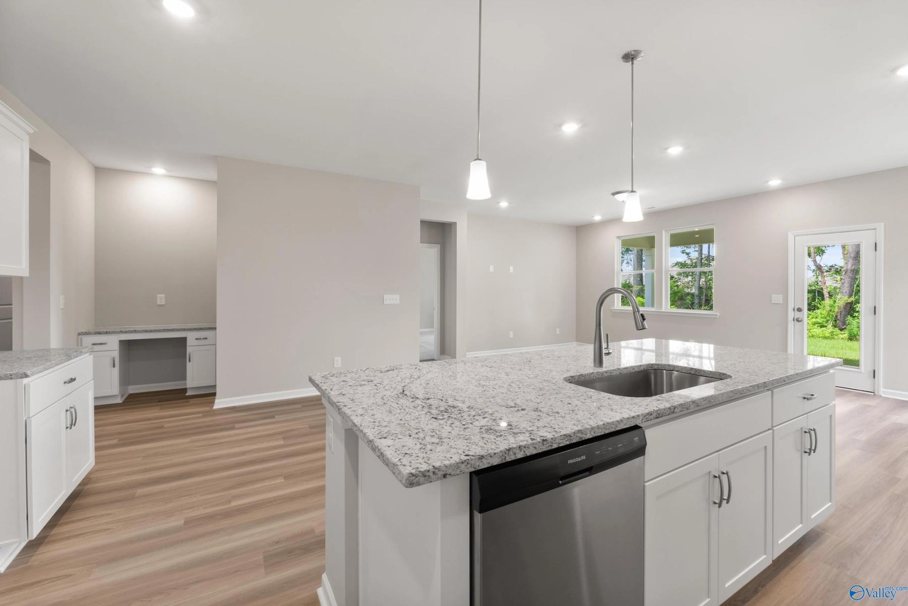 Image 14 of Davidson Homes' New Home at 117 Evergreen Mill Ln