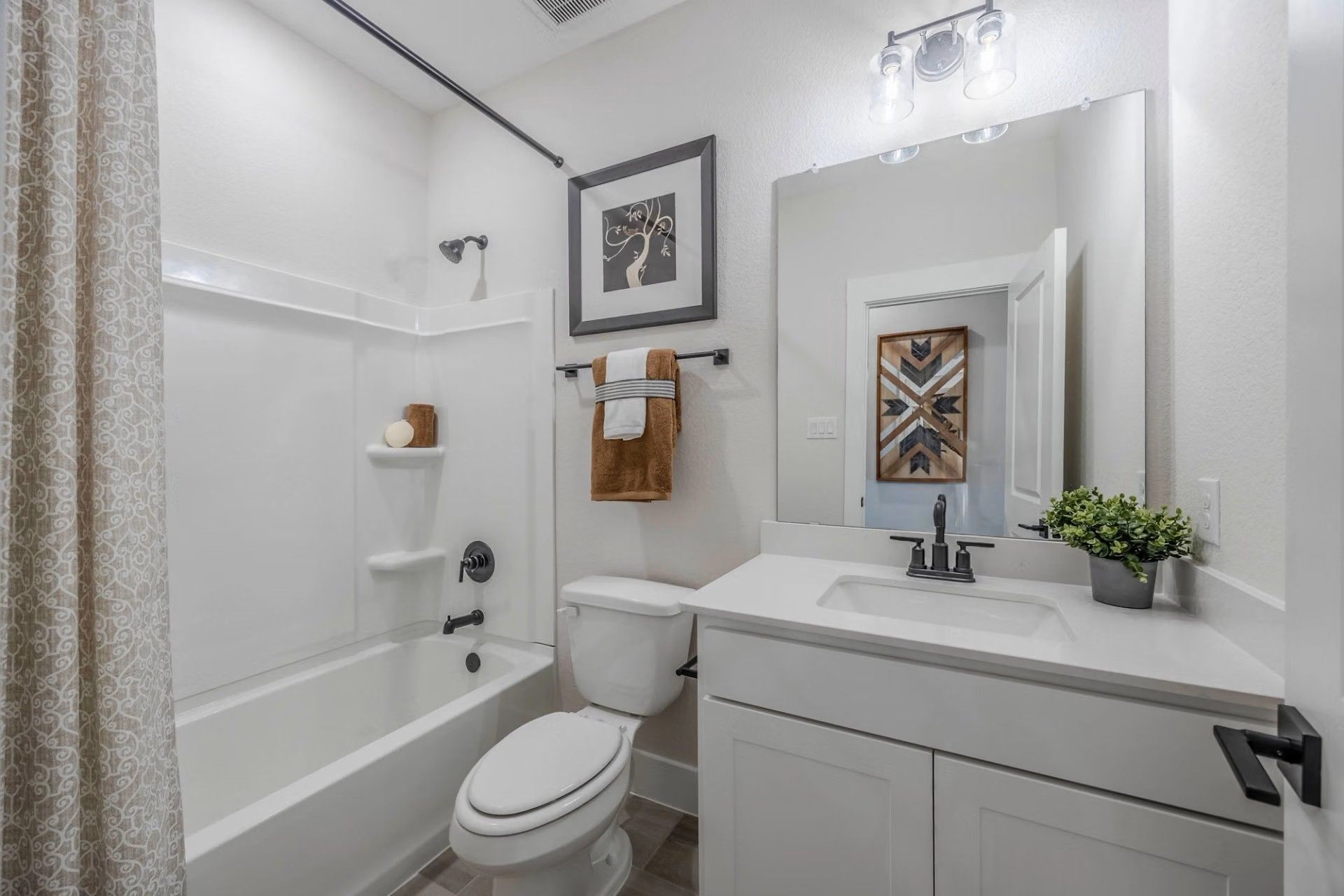 Image 24 of Davidson Homes' New Home at 212 Saddletree Drive