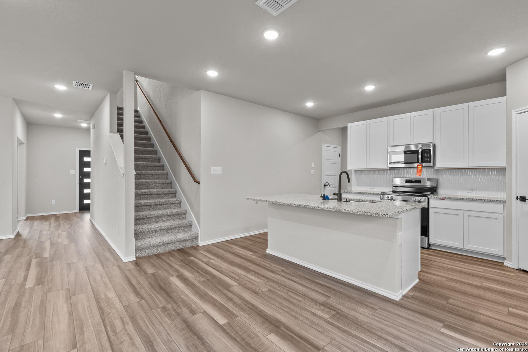 Image 10 of Davidson Homes' New Home at 6610 Lowrie Block