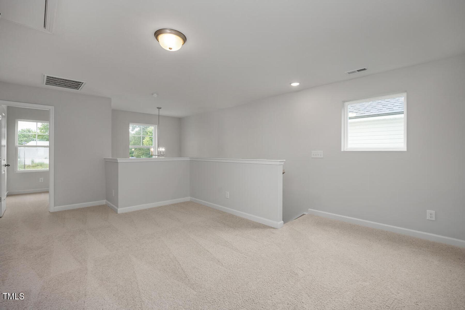 Image 21 of Davidson Homes' New Home at 315 Gregory Village Drive