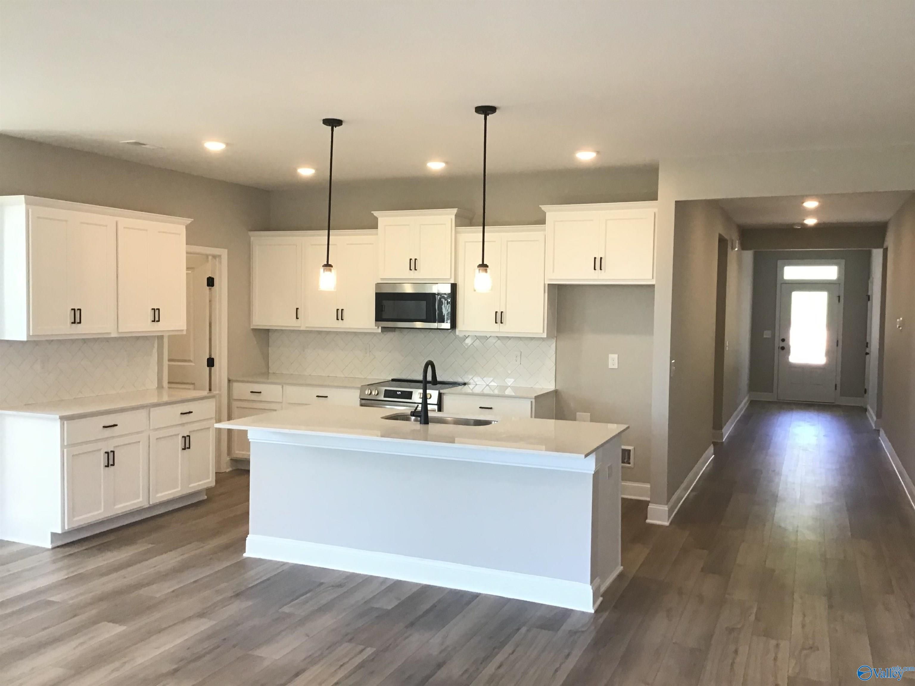 Image 2 of Davidson Homes' New Home at 2022 Raspberry Lane