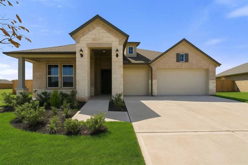 Exterior view of Davidson Homes' New Home at 3027 Hidden Mist Drive