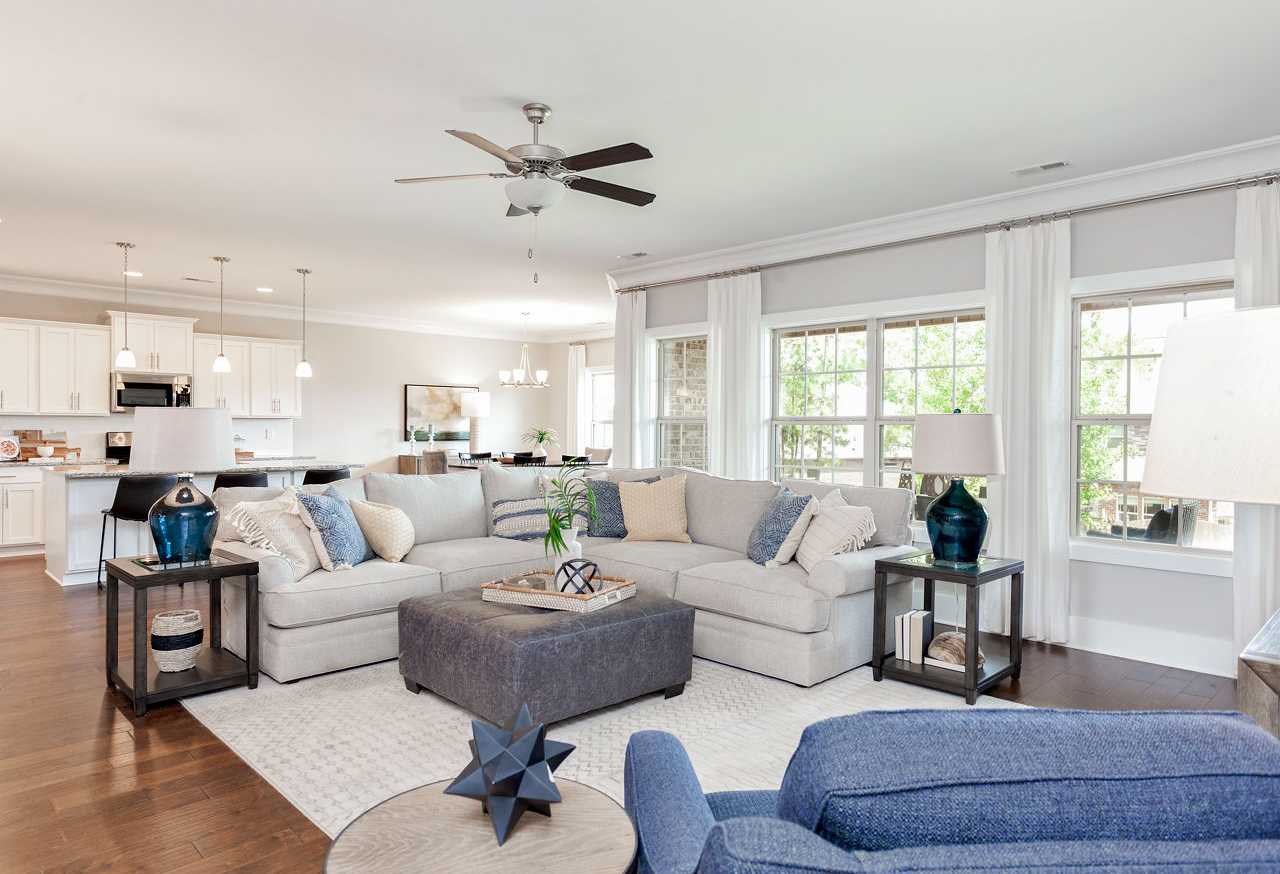 Image 3 of Davidson Homes' The Rockford Floor Plan