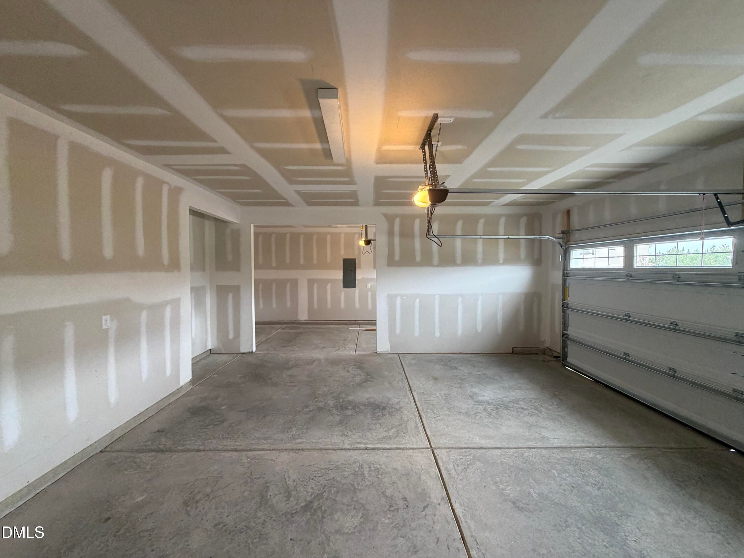Image 28 of Davidson Homes' New Home at 828 Diana Victoria Court