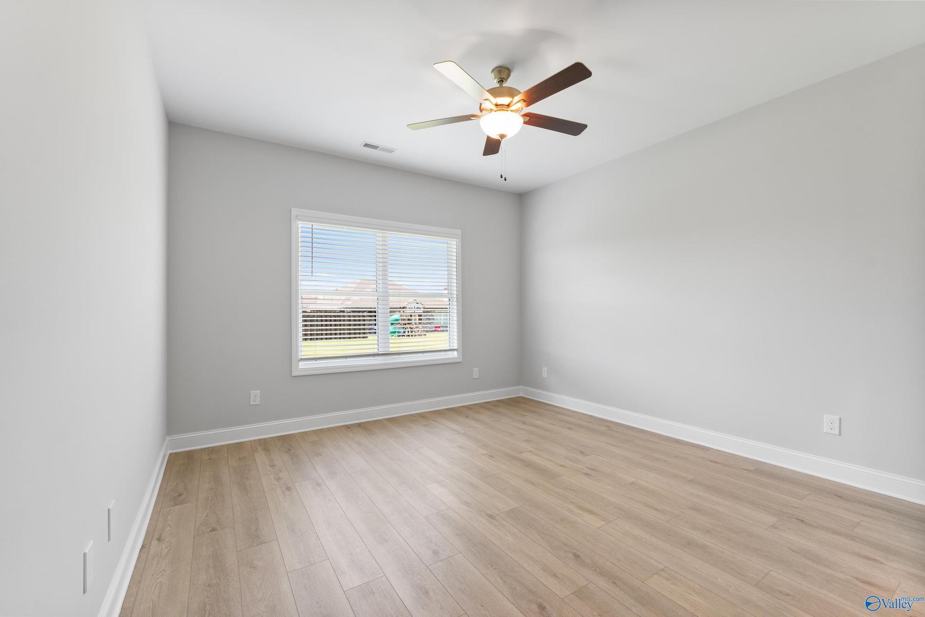 Image 11 of Davidson Homes' New Home at 307 Keller Drive