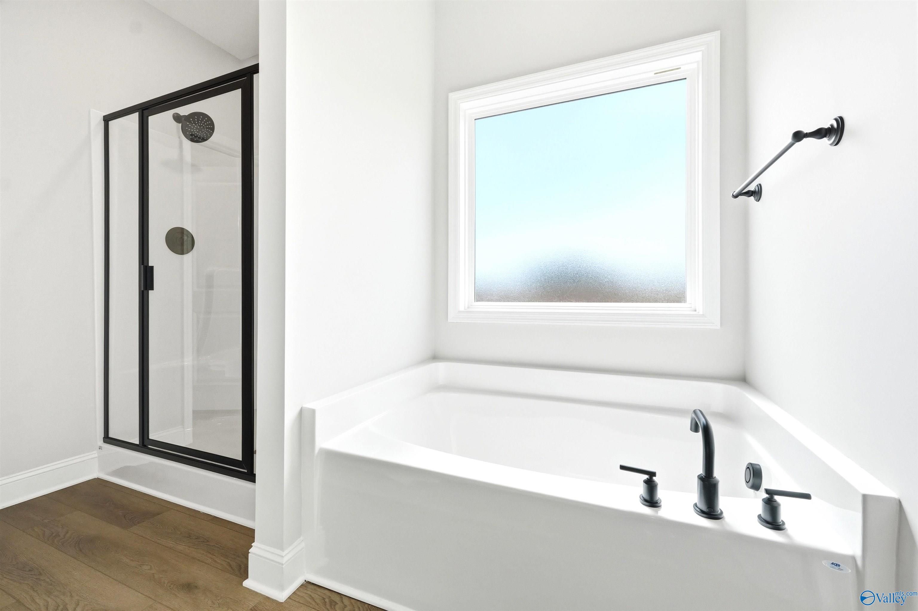 Image 4 of Davidson Homes' New Home at 121 Berry Cove Avenue