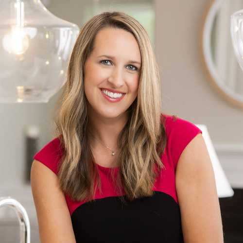 Katie Talbo Headshot