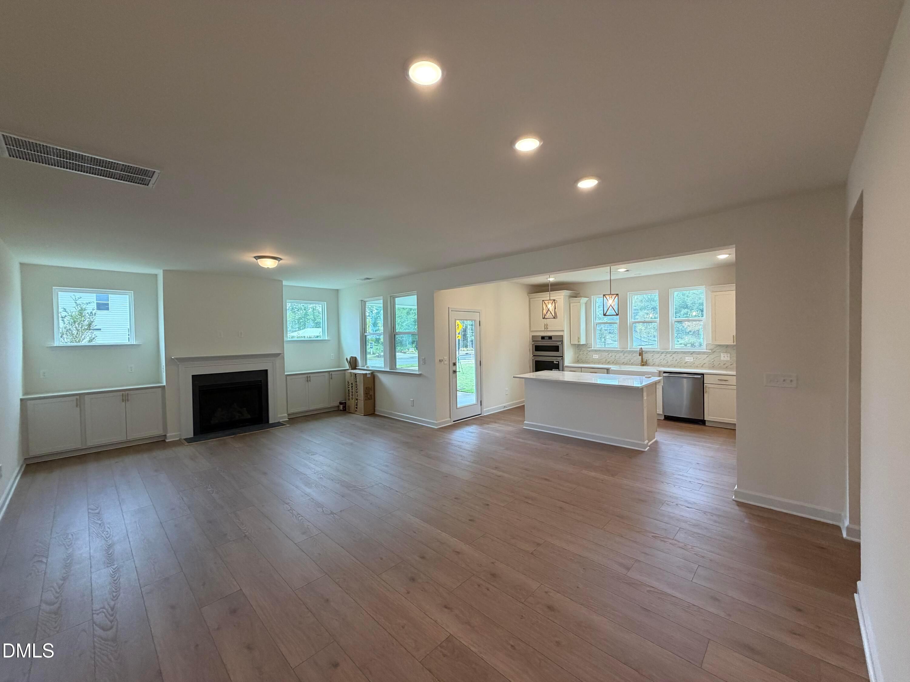 Image 7 of Davidson Homes' New Home at 828 Diana Victoria Court