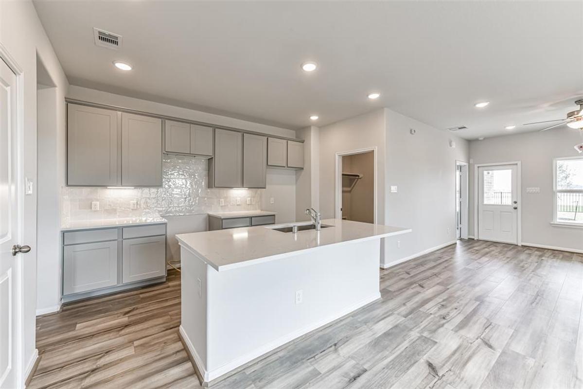 Image 10 of Davidson Homes' New Home at 2561 Malibu Glen Drive