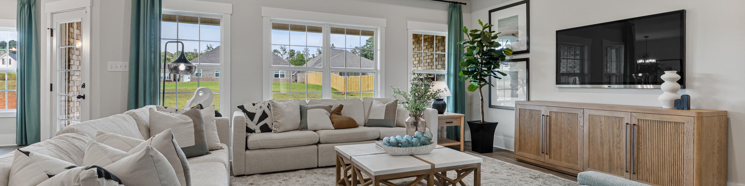 River Road Estates spacious and bright living room