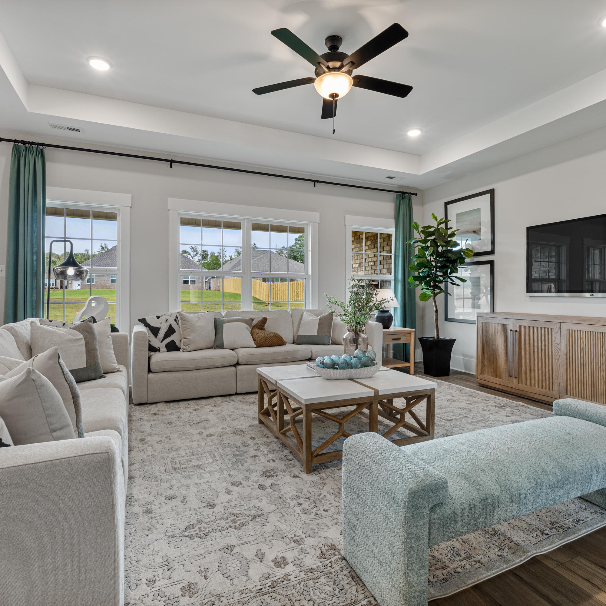 River Road Estates spacious and bright living room