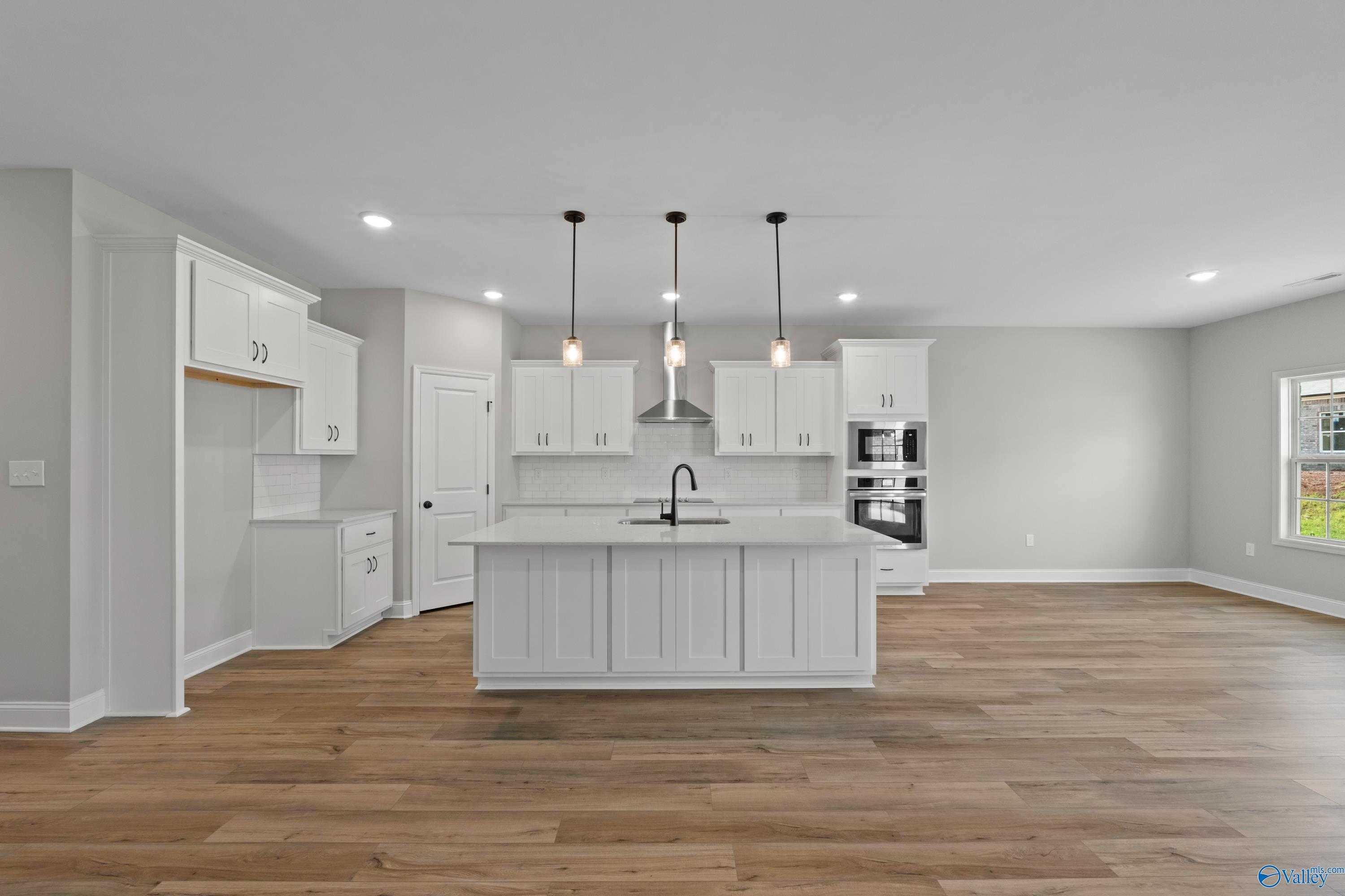 Image 5 of Davidson Homes' New Home at 209 Kendall Farms Boulevard