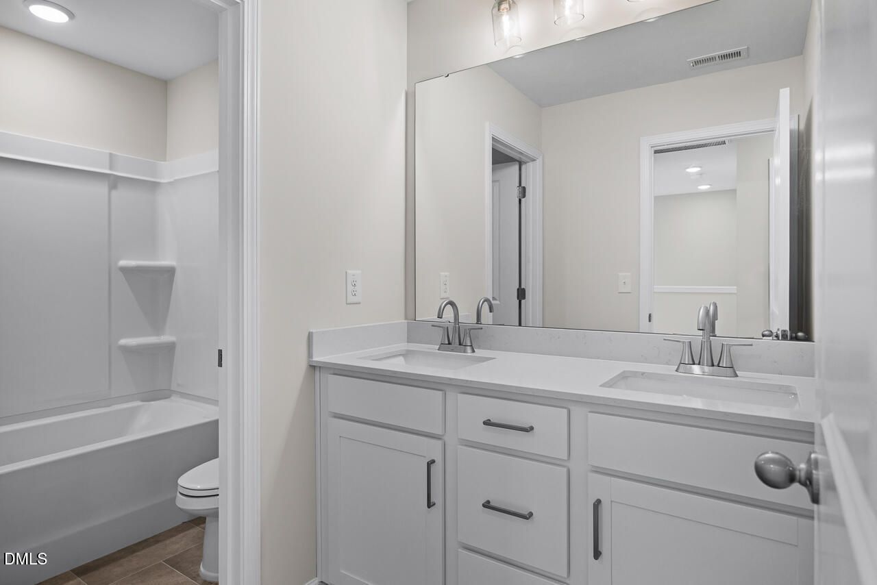Image 21 of Davidson Homes' New Home at 411 Bahia Drive