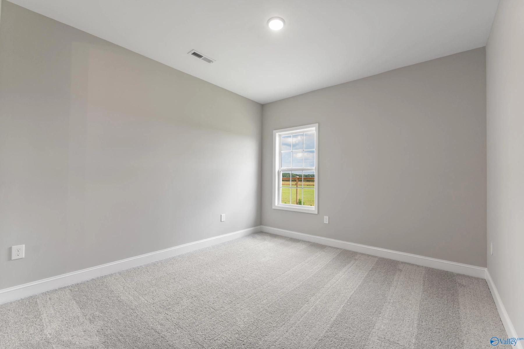 Image 19 of Davidson Homes' New Home at 208 Kendall Farms Boulevard