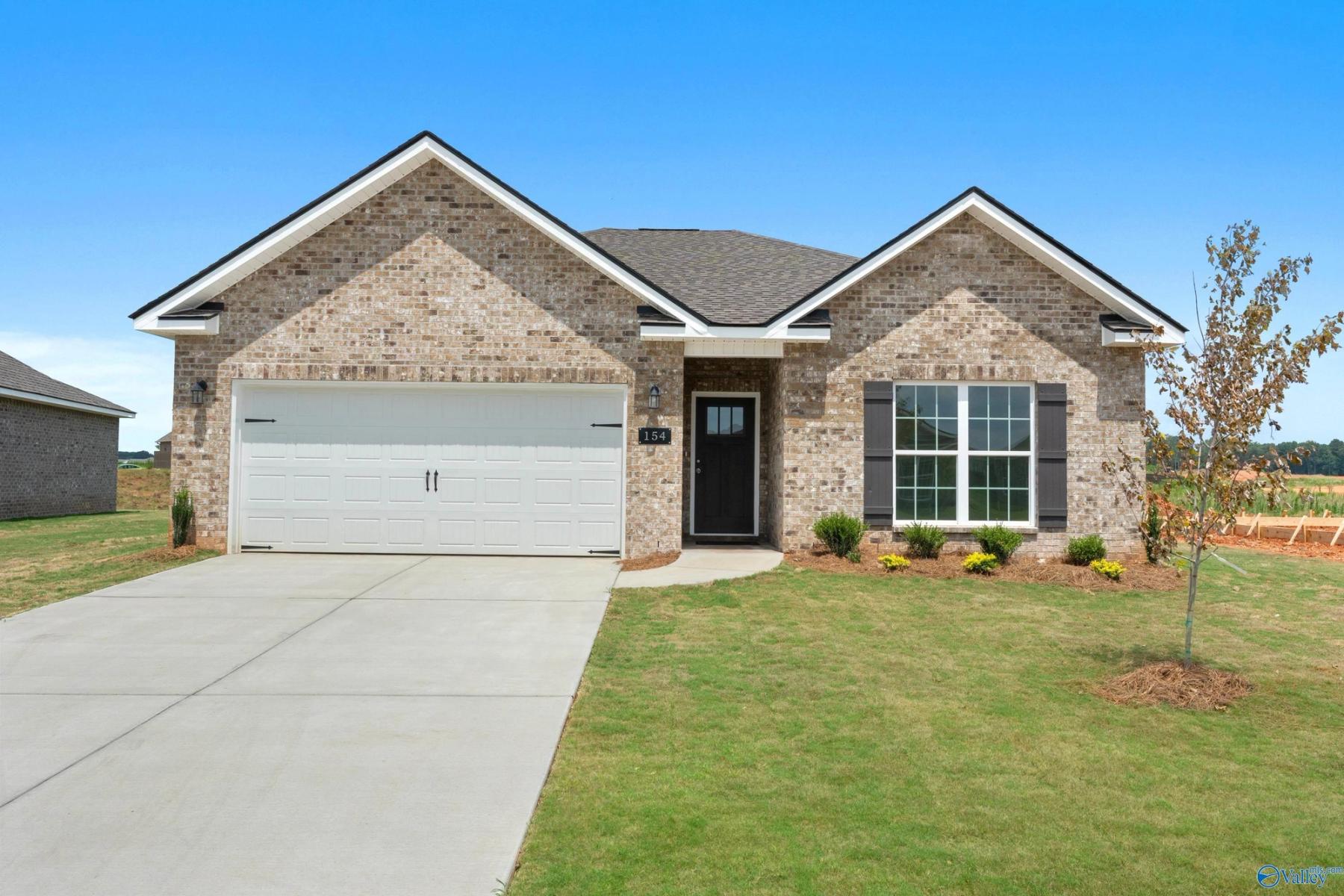 Image 1 of Davidson Homes' New Home at 154 Heritage Lakes Boulevard