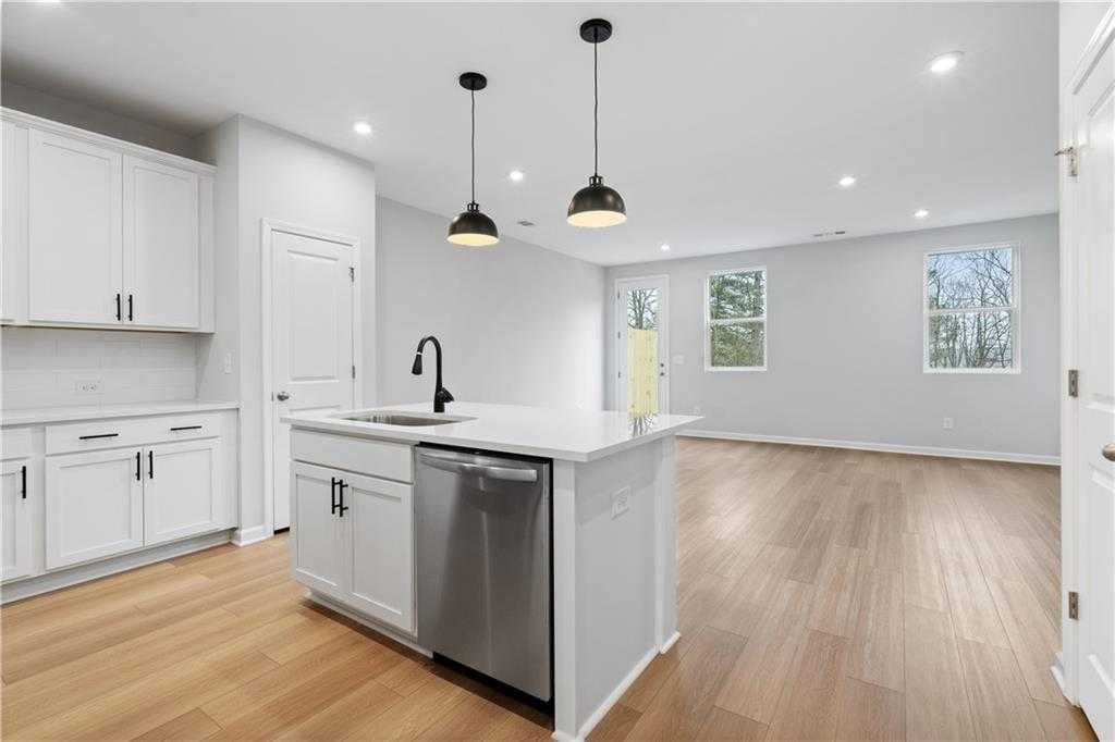 Image 39 of Davidson Homes' New Home at 516 Crown Drive