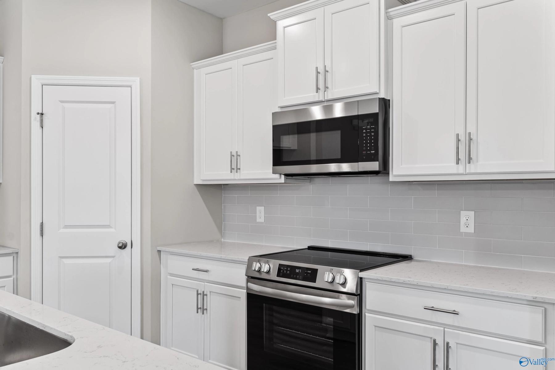 Image 14 of Davidson Homes' New Home at 4828 Benjamins Bloom Loop