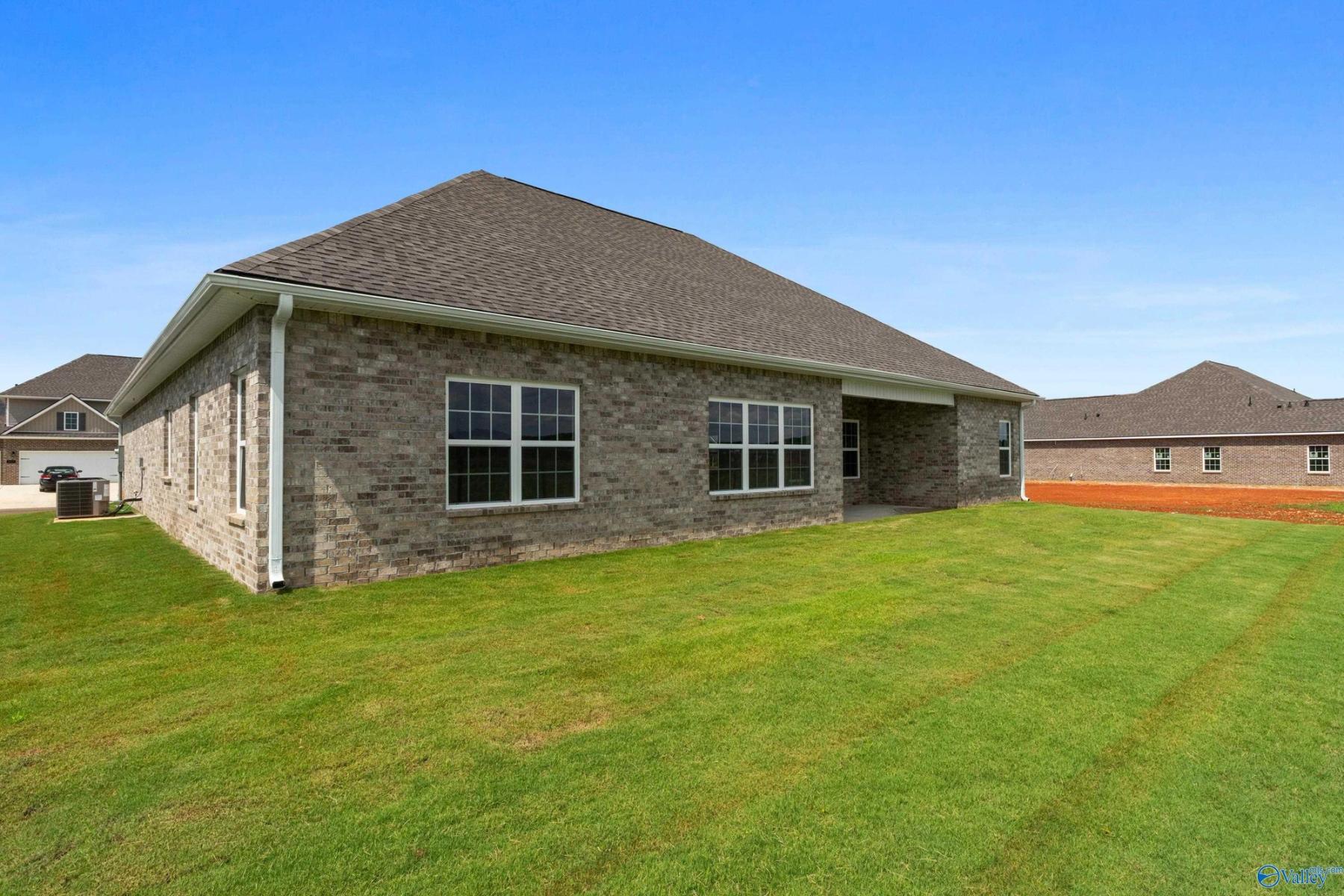 Image 30 of Davidson Homes' New Home at 208 Kendall Farms Boulevard