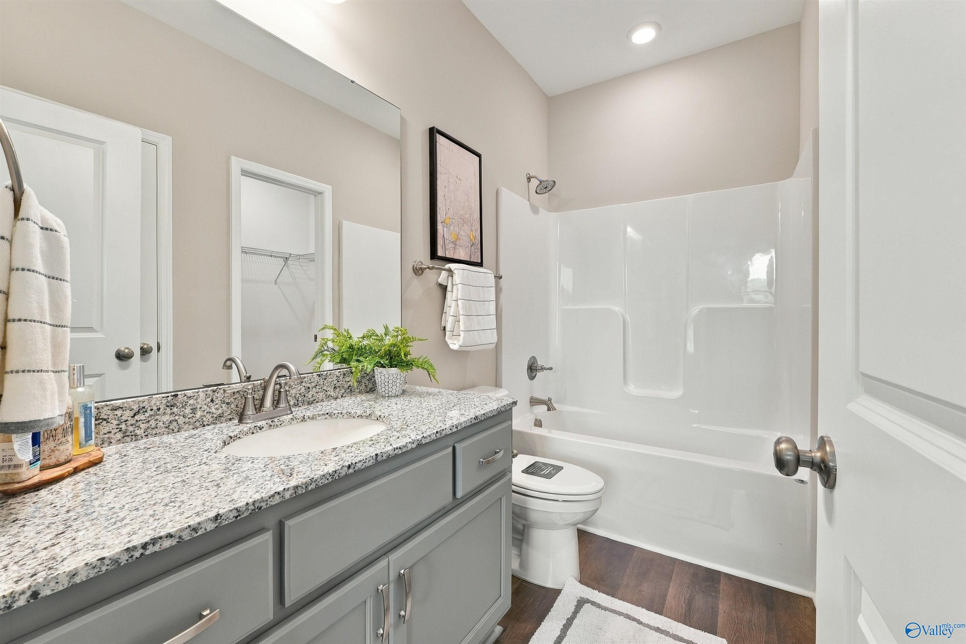 Image 26 of Davidson Homes' New Home at 310 Merrydale Drive