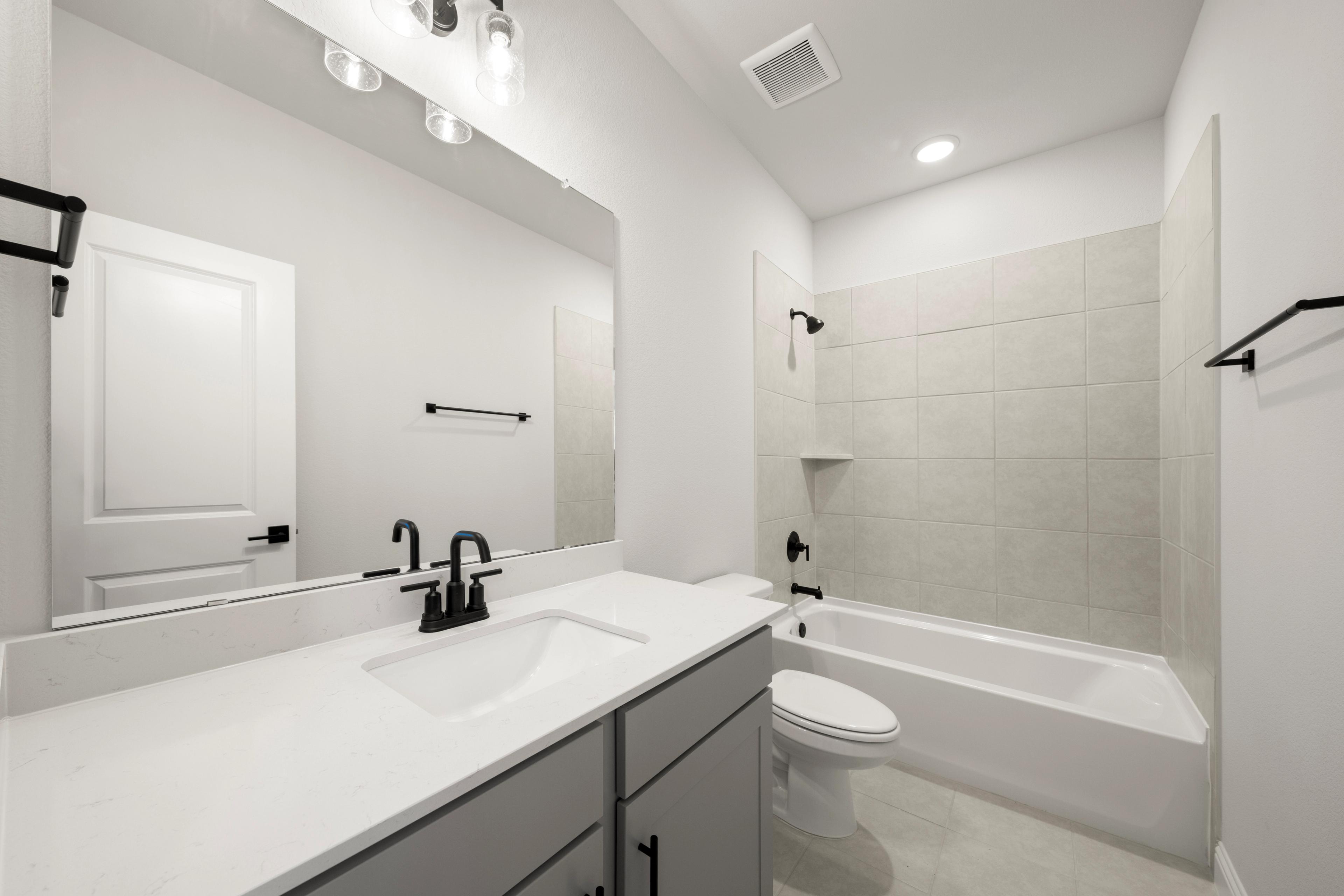 Image 7 of Davidson Homes' New Home at 218 Briarwood Drive