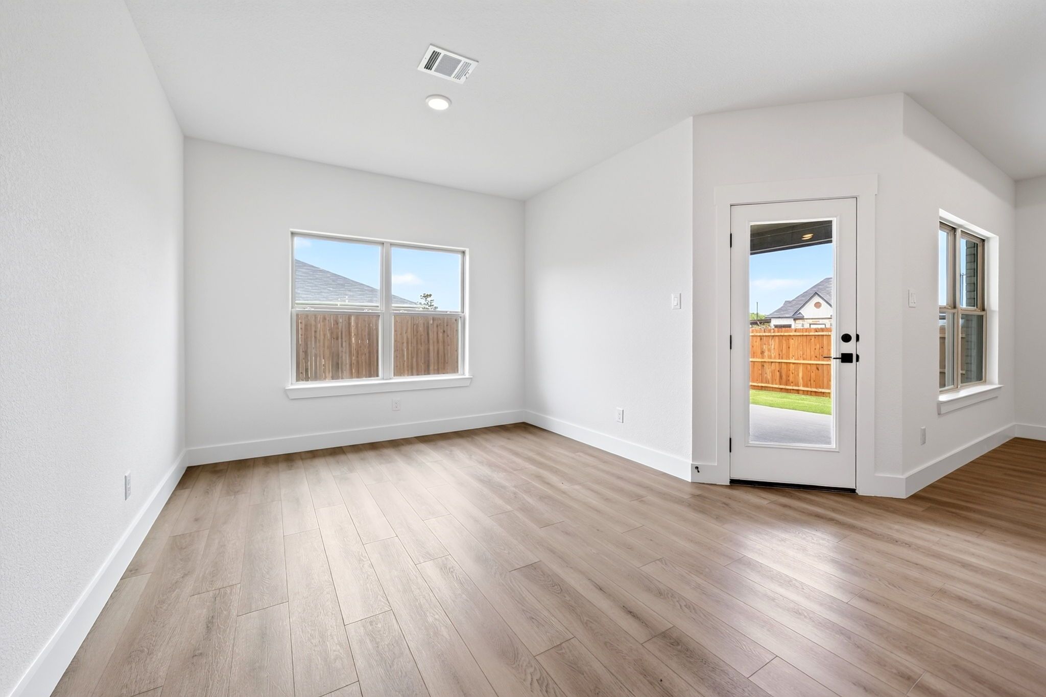 Image 14 of Davidson Homes' New Home at 202 Briarwood Drive