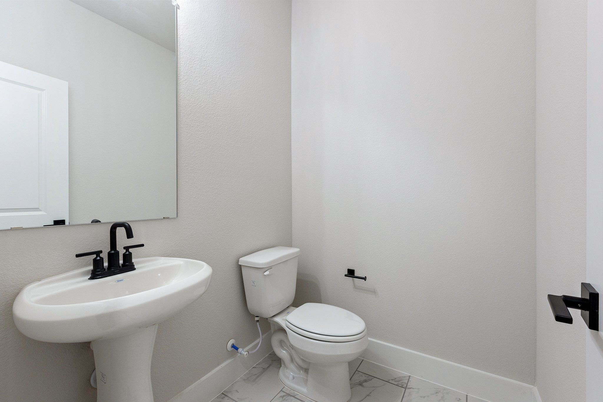 Image 10 of Davidson Homes' New Home at 215 Saddletree Drive