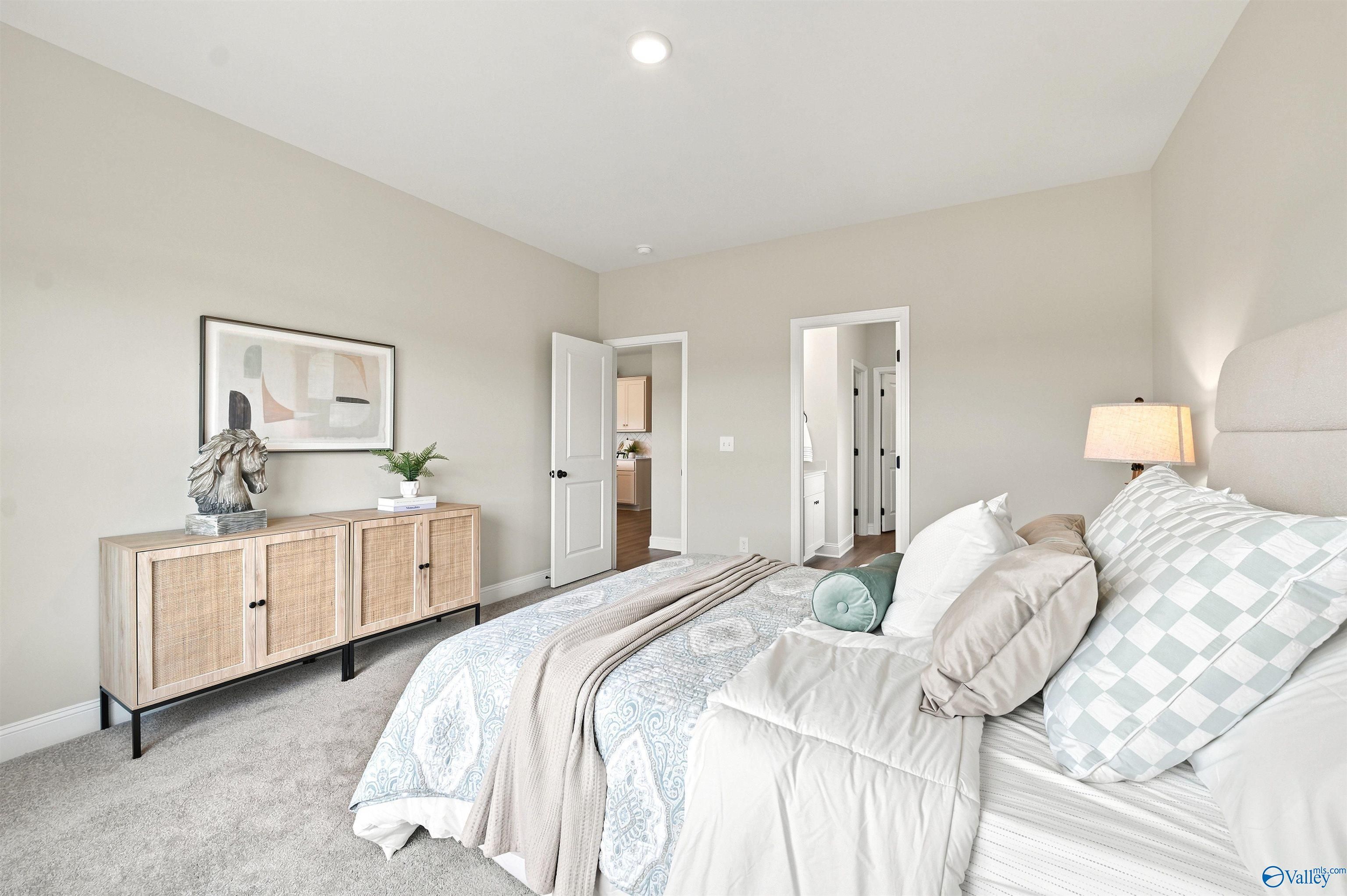 Image 3 of Davidson Homes' New Home at 121 Berry Cove Avenue