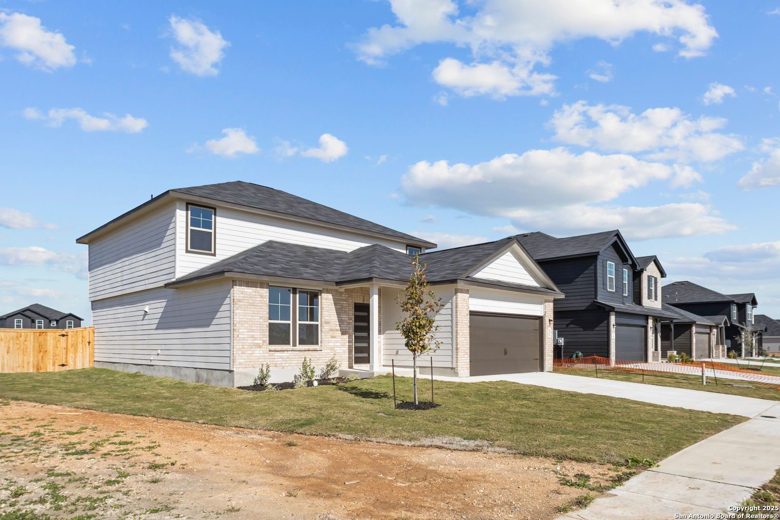 Image 2 of Davidson Homes' New Home at 400 Jills Path