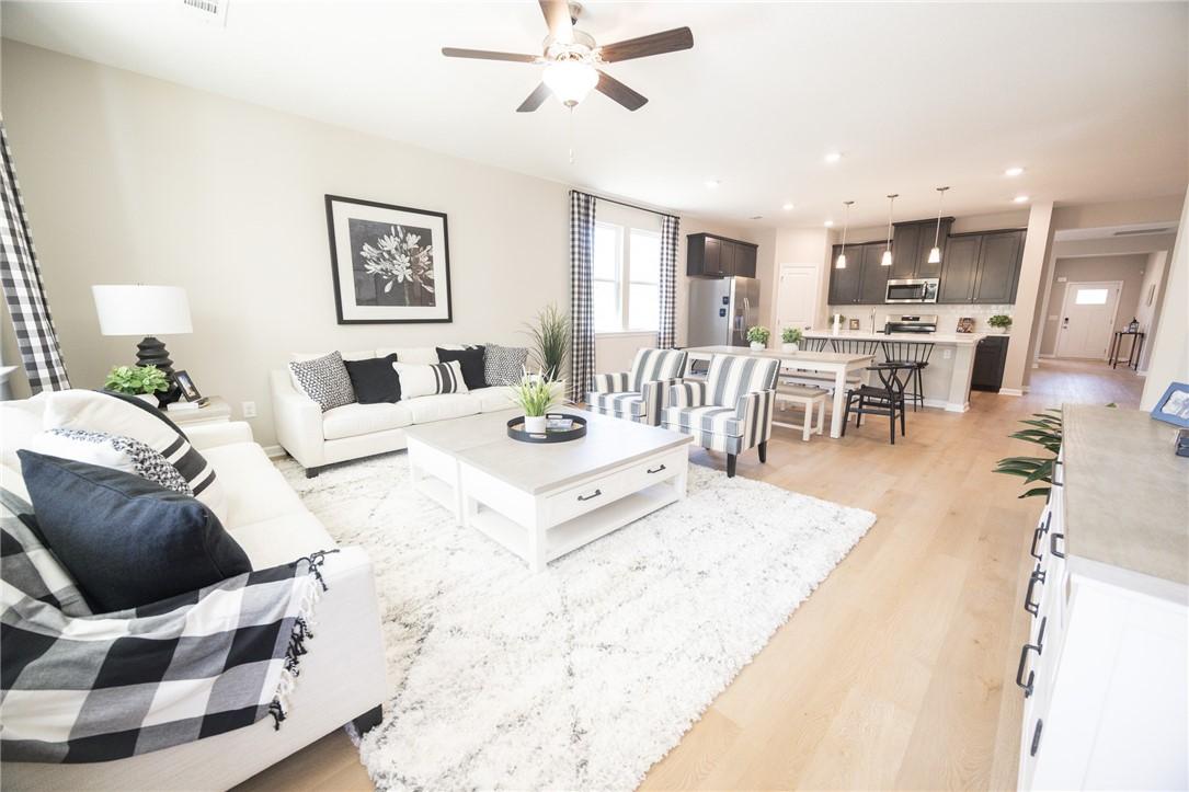 Image 10 of Davidson Homes' New Home at 113 Lee Road 2232