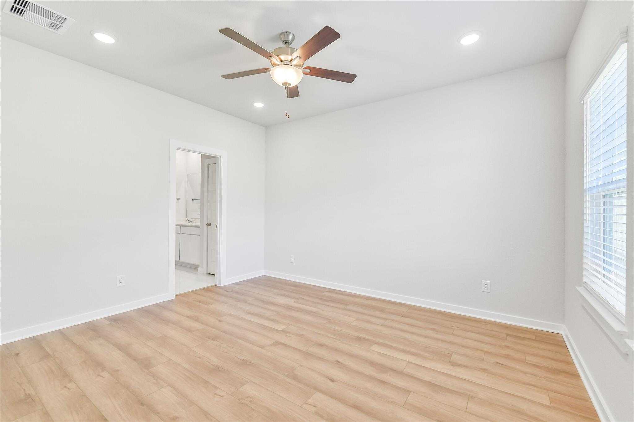 Image 19 of Davidson Homes' New Home at 8618 Blueberry Ash Street