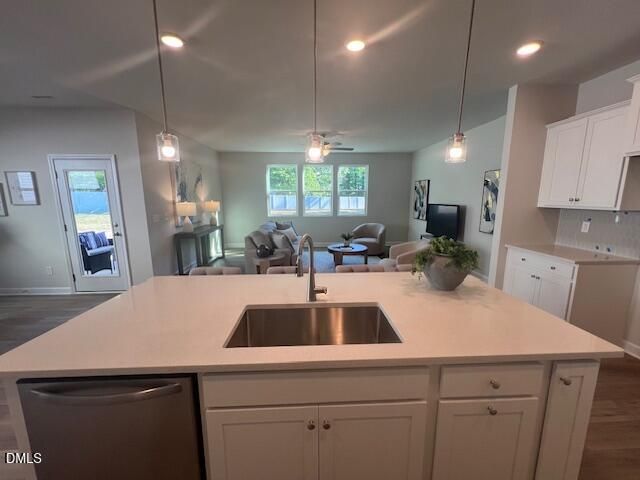 Image 10 of Davidson Homes' New Home at 224 Gregory Village Drive