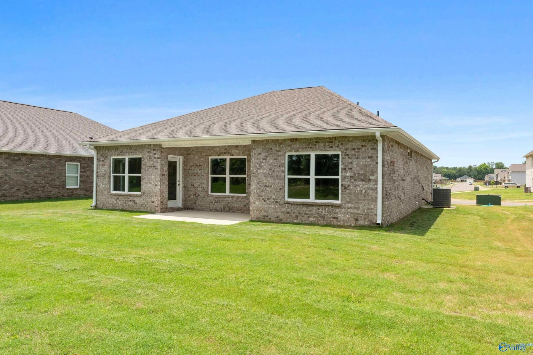 Image 24 of Davidson Homes' New Home at 145 Ivy Vine Drive